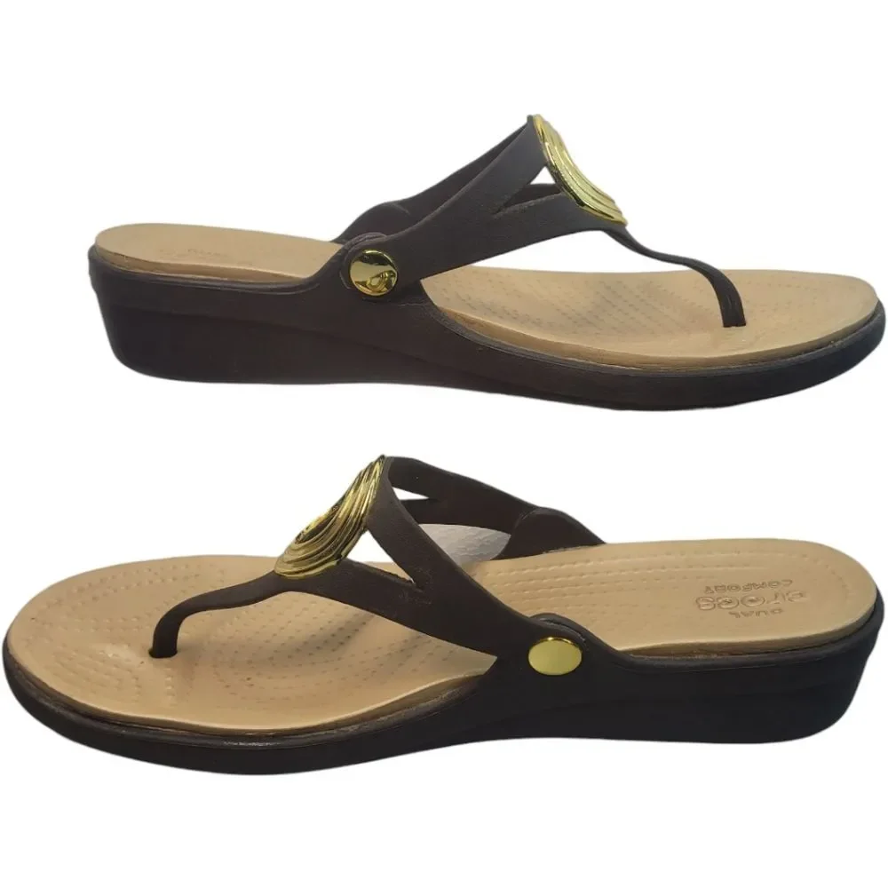 Crocs Sanrah Brown Thong Flip Flop Wedge Sandals Shoes Women's 11